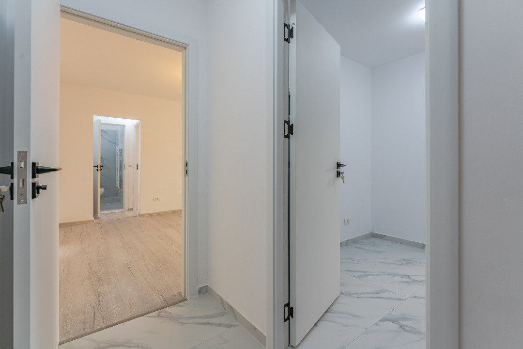 Apartament 2 camere renovat complet, etaj 1, in zona Astra - Calea Bucuresti.