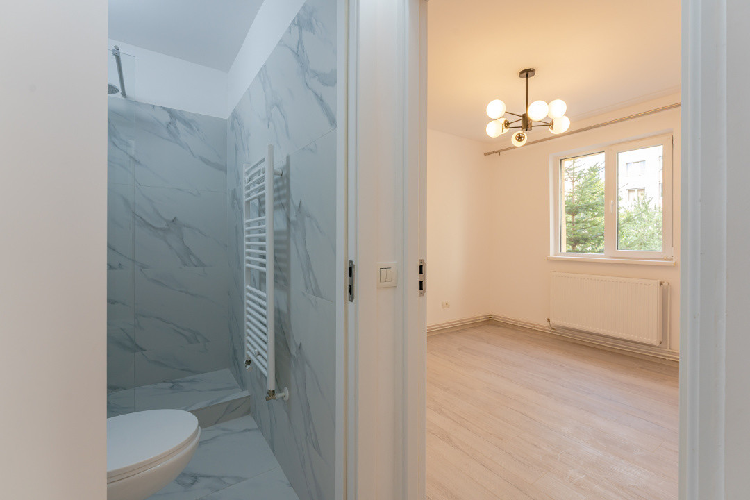 Apartament 2 camere renovat complet, etaj 1, in zona Astra - Calea Bucuresti.