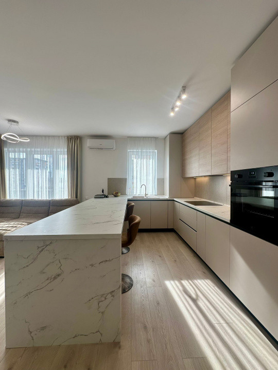Apartament Lux 2 Camere Qualis  Tractorul cu Parcare Subterană