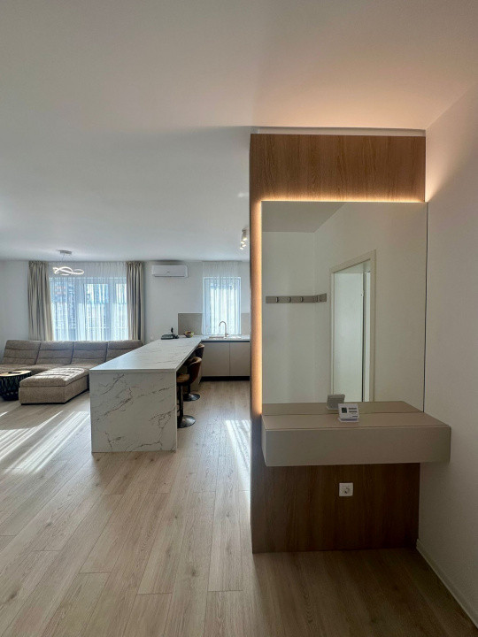 Apartament Lux 2 Camere Qualis  Tractorul cu Parcare Subterană