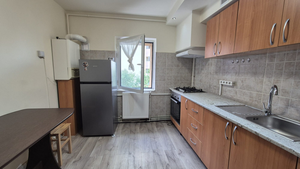 Apartament cu 2 camere in zona Grivitei