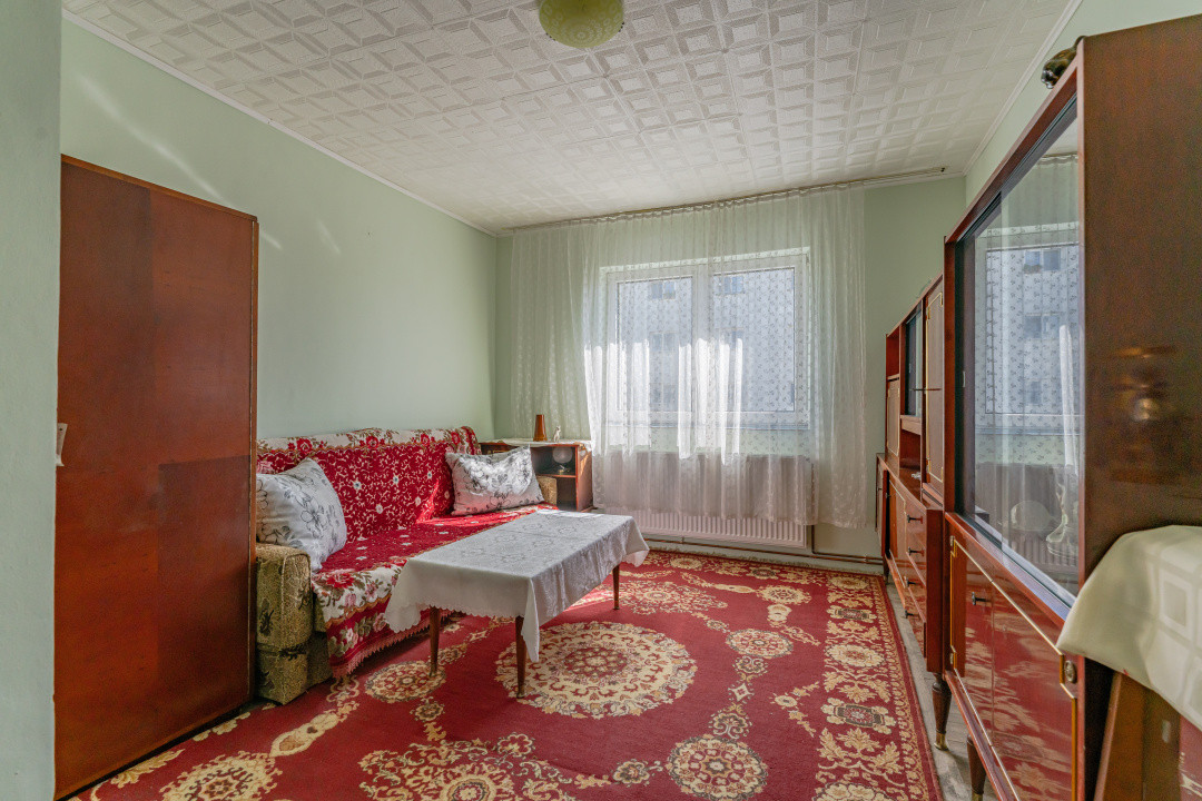 Apartament cu 2 camere, str. Lanii - Bartolomeu.