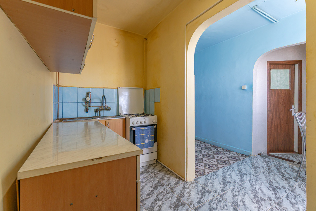 Apartament cu 2 camere, str. Lanii - Bartolomeu.