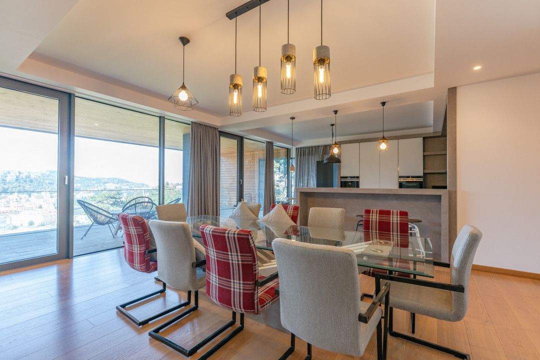 Apartament Exclusivist 204 mp | Vedere Spectaculoasă Centrul Vechi 