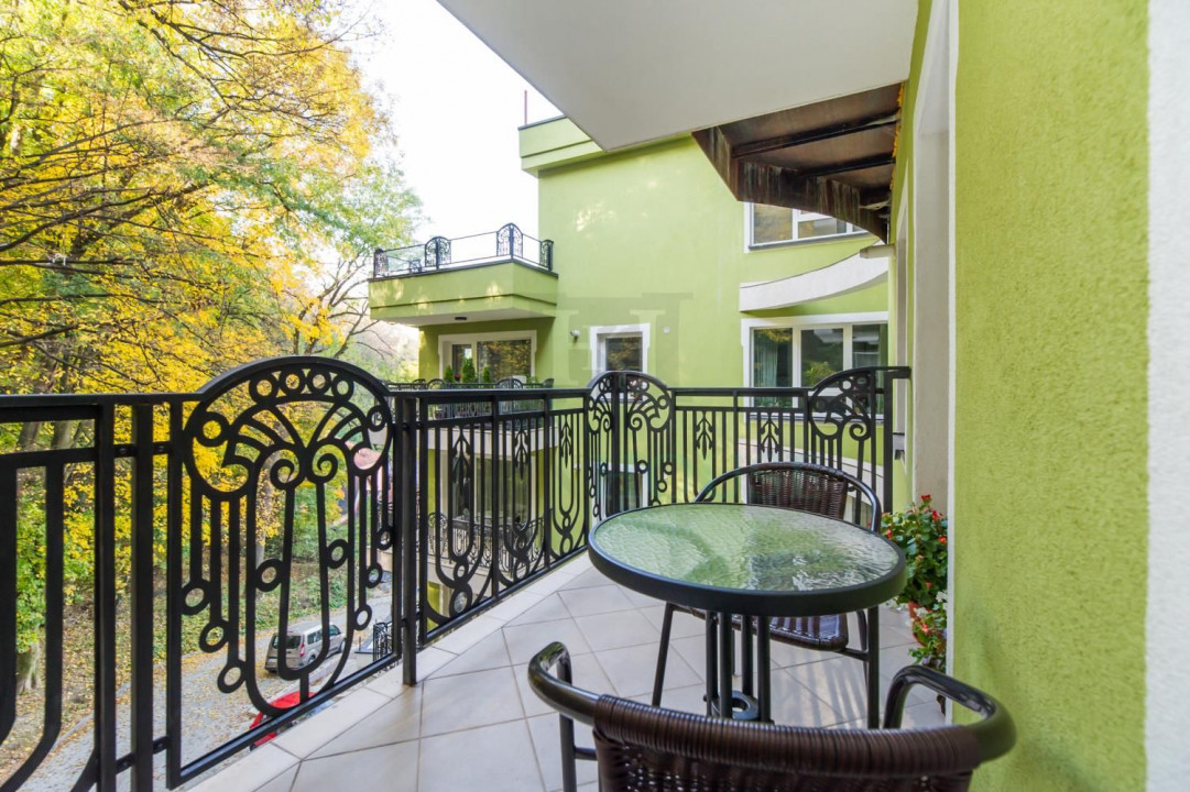 Apartament intim, langa rezervatie, zona centrala.