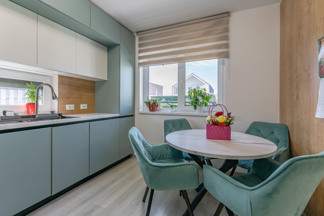 Casa in Harman, cu 4 dormitoare, terasa generoasa si teren de 652 mp