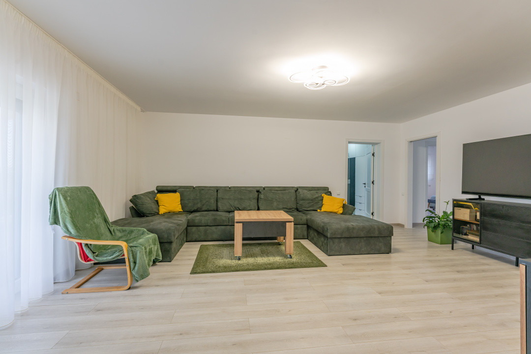 Casa in Harman, cu 4 dormitoare, terasa generoasa si teren de 652 mp