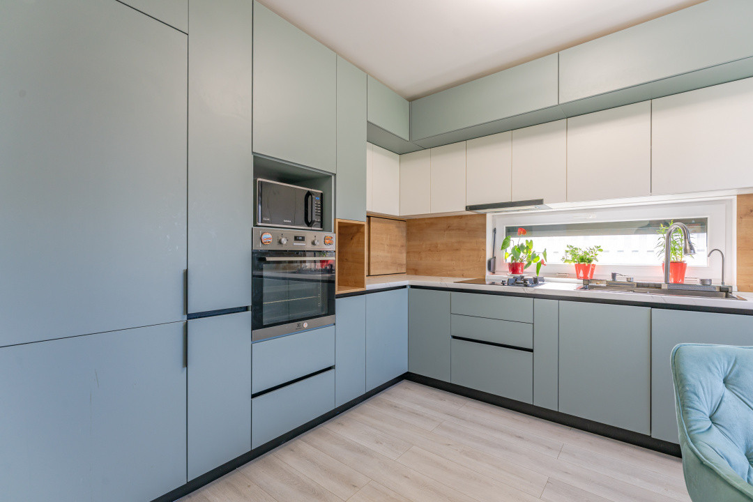 Casa in Harman, cu 4 dormitoare, terasa generoasa si teren de 652 mp