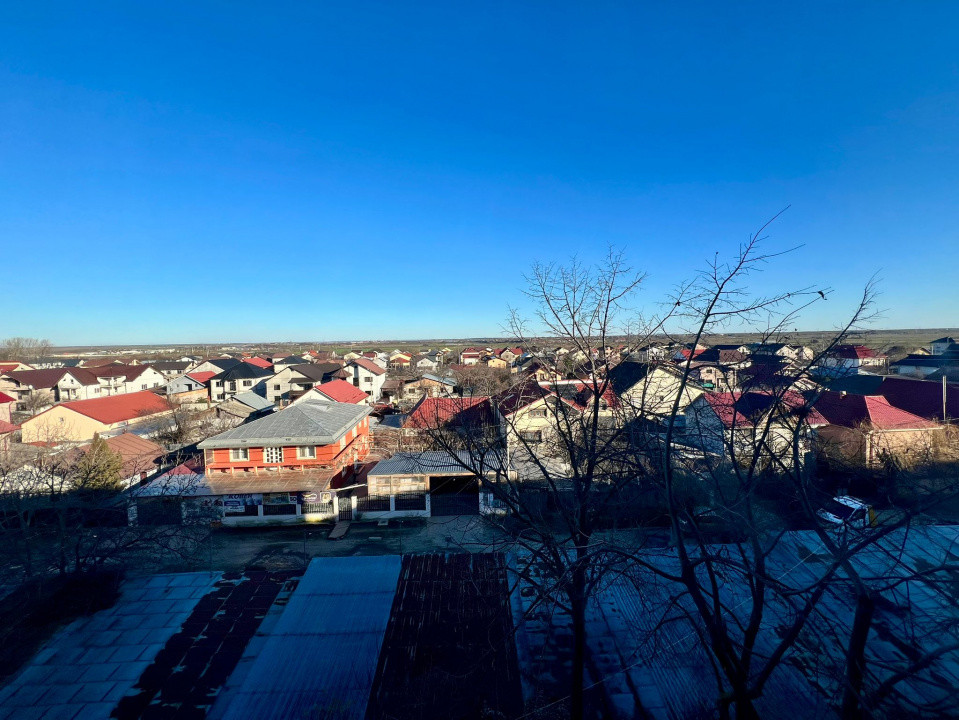 Apartament luminos 3 camere, 2 băi, parcare