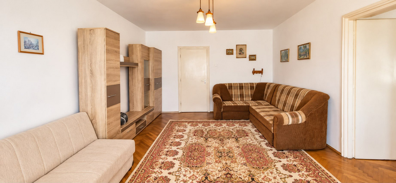 Apartament cu 2 camere in zona Patria