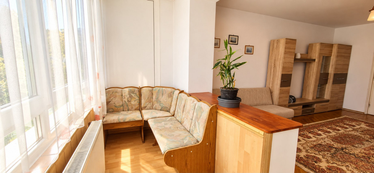 Apartament cu 2 camere in zona Patria