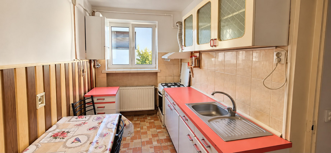 Apartament cu 2 camere in zona Patria