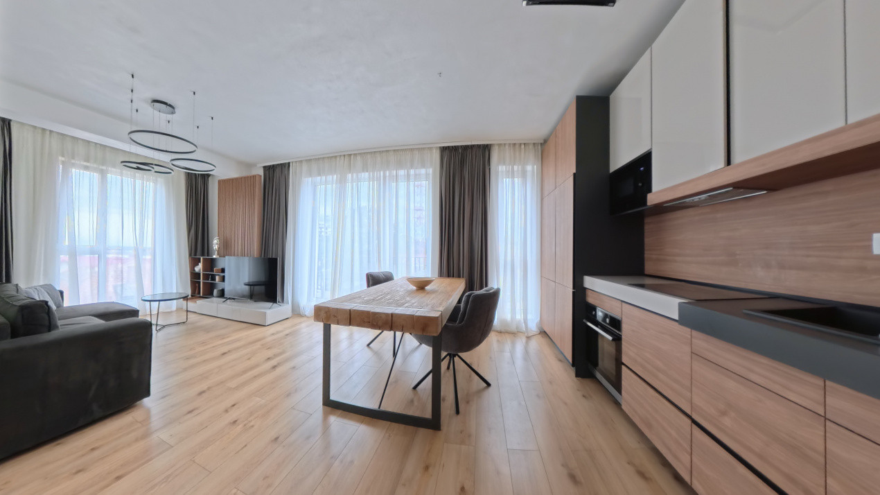 Apartament 3 camere spatios, complet utilat, terasa si parcare,  pet friendly