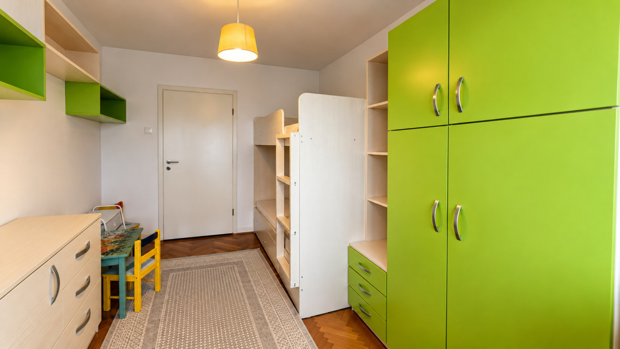 Apartament cu 3 camere in Zona Garii 