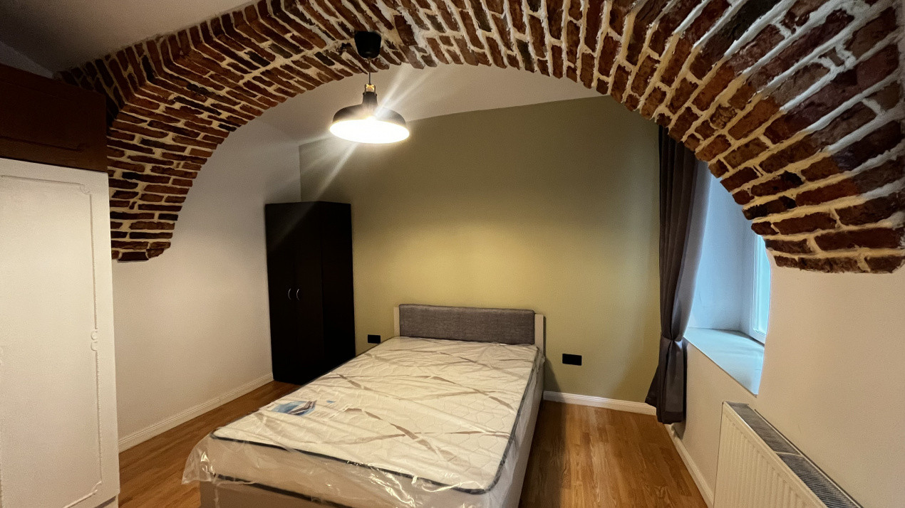 Apartament cu doua camere in Centrul Vechi 