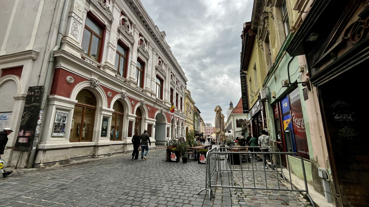 Apartament cu doua camere in Centrul Vechi 