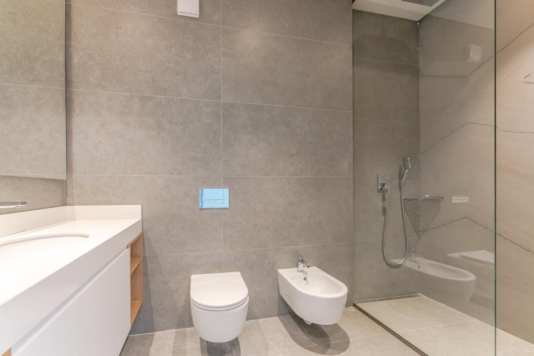 Penthouse de lux cu jacuzzi și vedere spectaculoasă spre Tâmpa