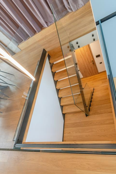 Penthouse Exclusivist cu Jacuzzi și Panoramă Superbă spre Tâmpa