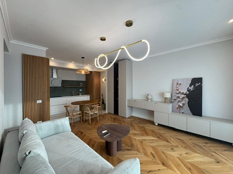 Apartament 2 camere de închiriat | One 66, vedere panoramică spre Tâmpa