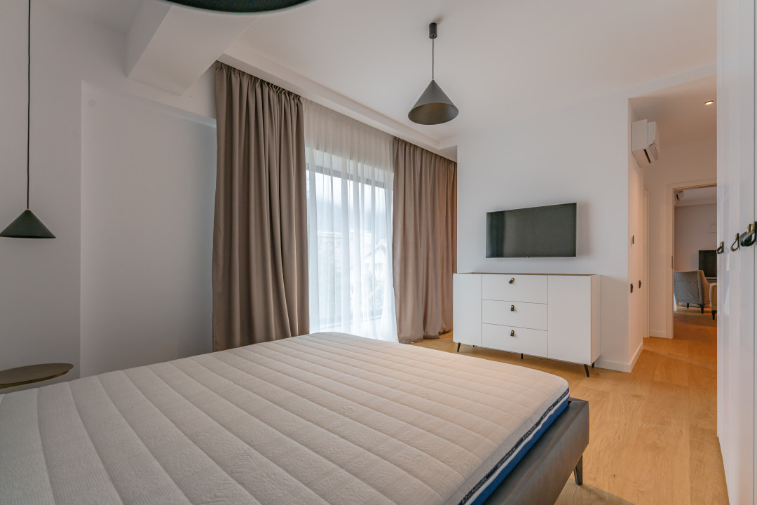 Apartament cu 4 camere in centrul Brasovului