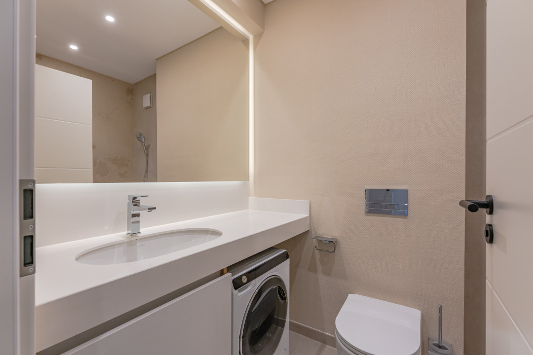 Apartament cu 4 camere in centrul Brasovului