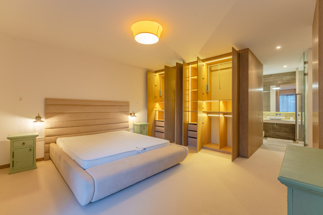 Apartament Exclusivist 204 mp | Vedere Spectaculoasă Centrul Vechi 