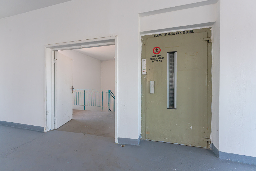 Hală 664 mp cu showroom, lift marfă și 15 parcări Brașov