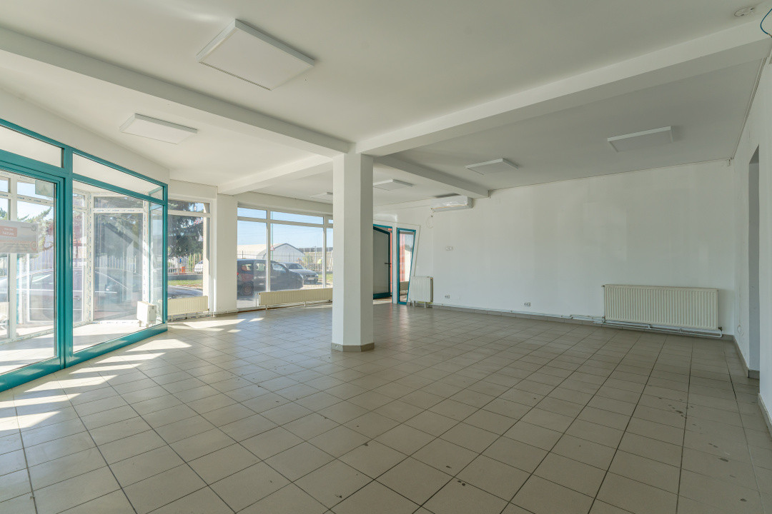Hală 664 mp cu showroom, lift marfă și 15 parcări Brașov
