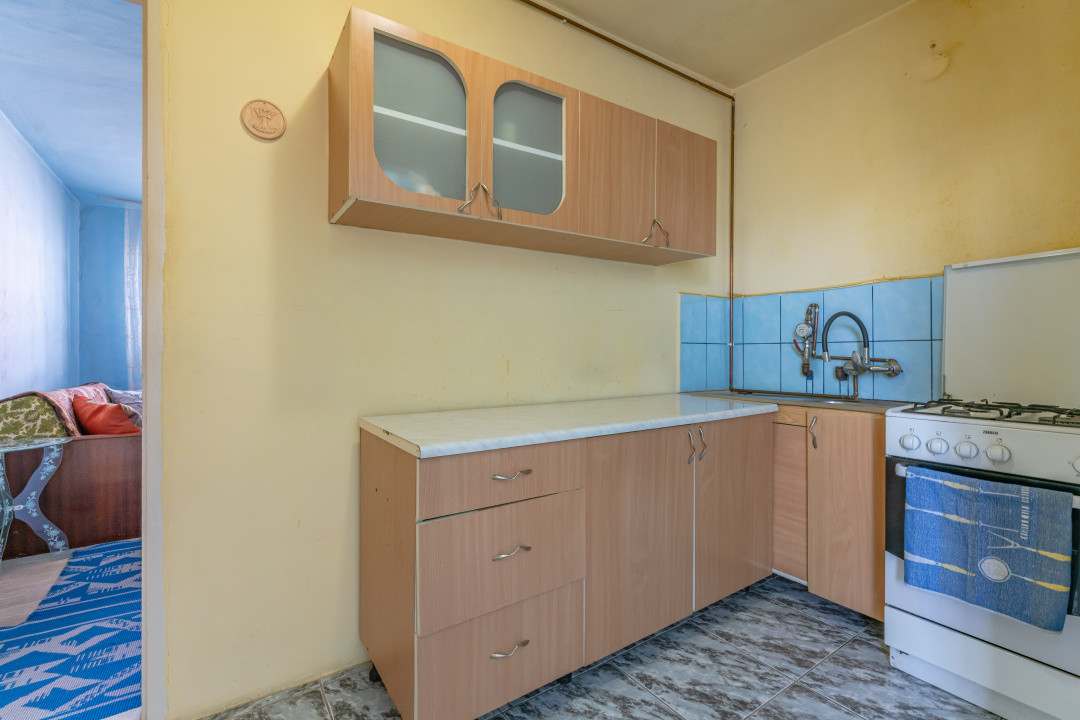 Apartament cu 2 camere, str. Lanii - Bartolomeu.