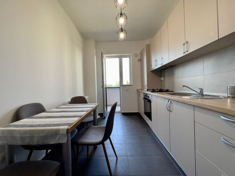 Apartament 2 camere in Tractorul - Stone Park