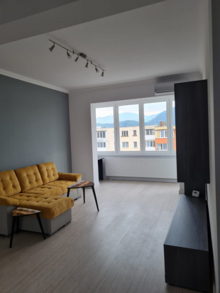 Apartament cu 2 camere, proaspat renovat!