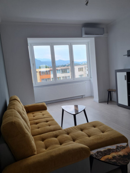 Apartament cu 2 camere, proaspat renovat!