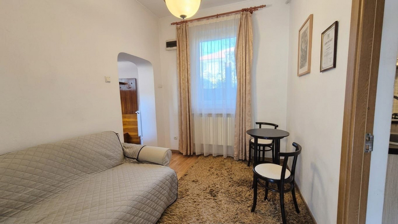 Apartament cu 2 camere in Schei - Centrul Istoric