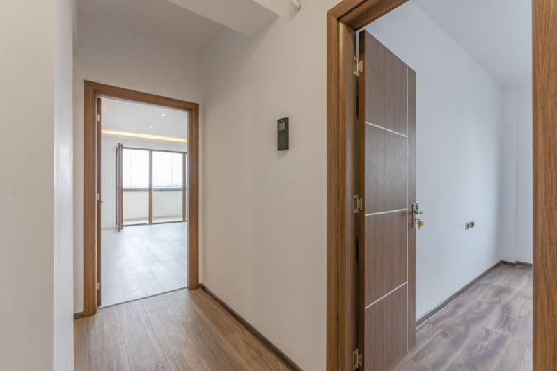 0% comision - Apartament 4 camere,  Isaran, Coresi mall