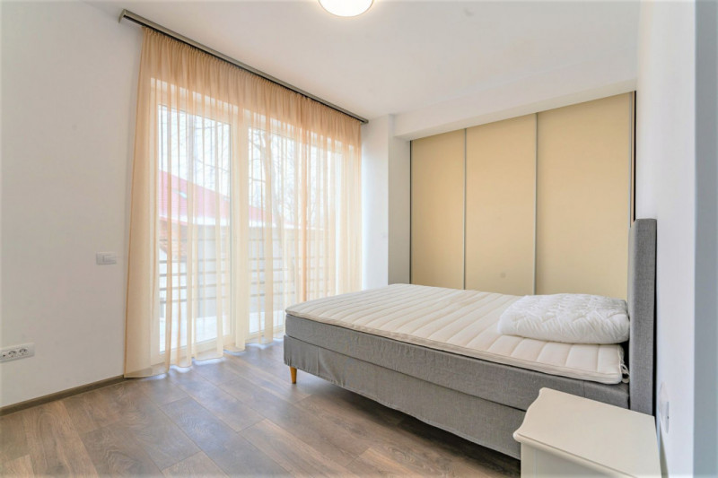 Apartament cu 3 camere, in zona AFI, inconjurat de padure.