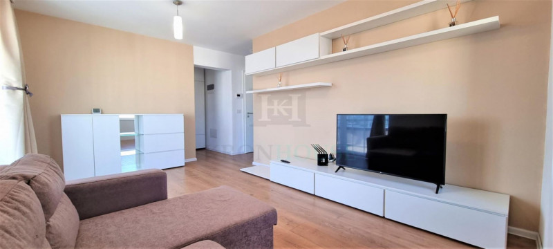 Apartament generos, mobilat si utilat modern, in Coresi-Avantgarden.