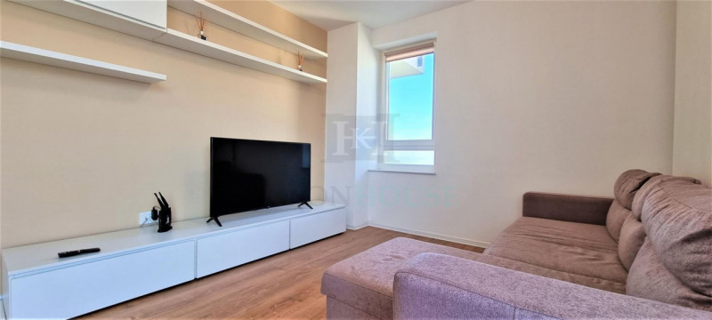 Apartament generos, mobilat si utilat modern, in Coresi-Avantgarden.