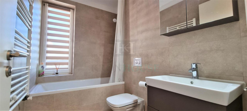 Apartament Generos, Mobilat Si Utilat Modern, In Coresi-Avantgarden ...