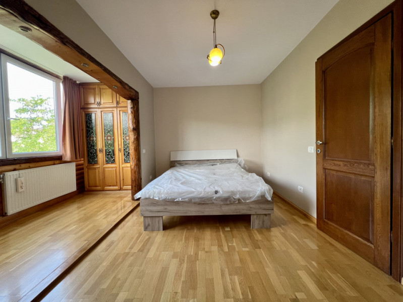 Apartament cu 3 camere - Calea Bucuresti