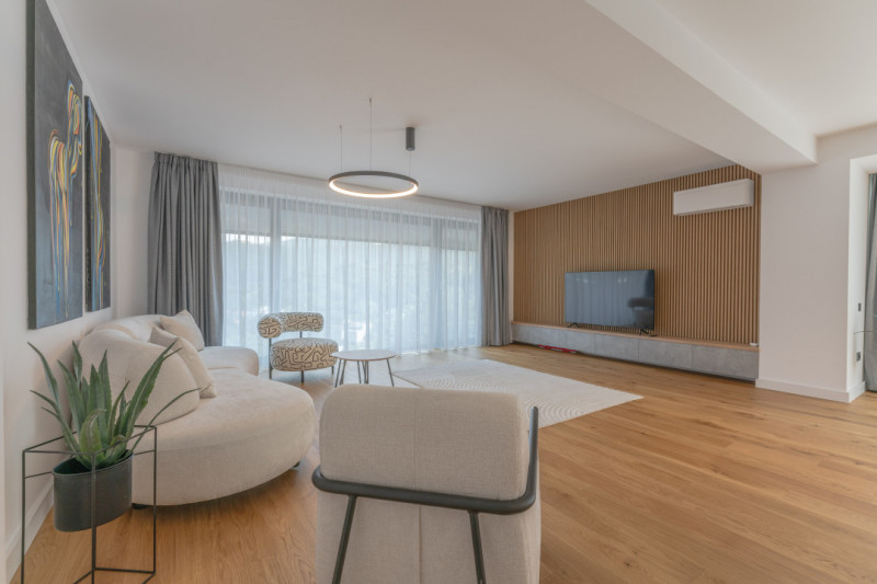 Descopera eleganta si rafinamentul intr-un superb duplex de inchiriat | Stejeris