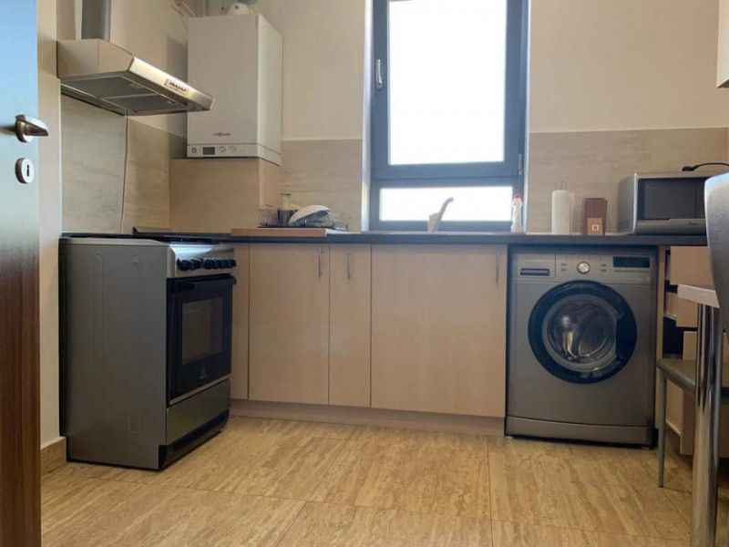 Apartament cu 2 camere, modern, zona centrală