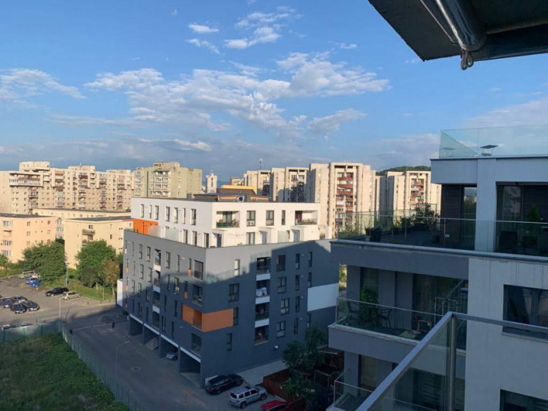 Apartament cu 2 camere, modern, zona centrală