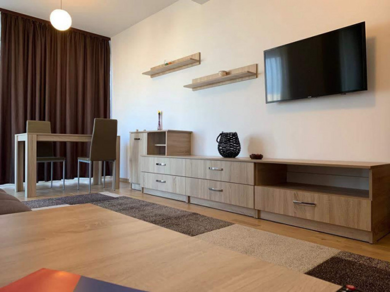 Apartament cu 2 camere, modern, zona centrală