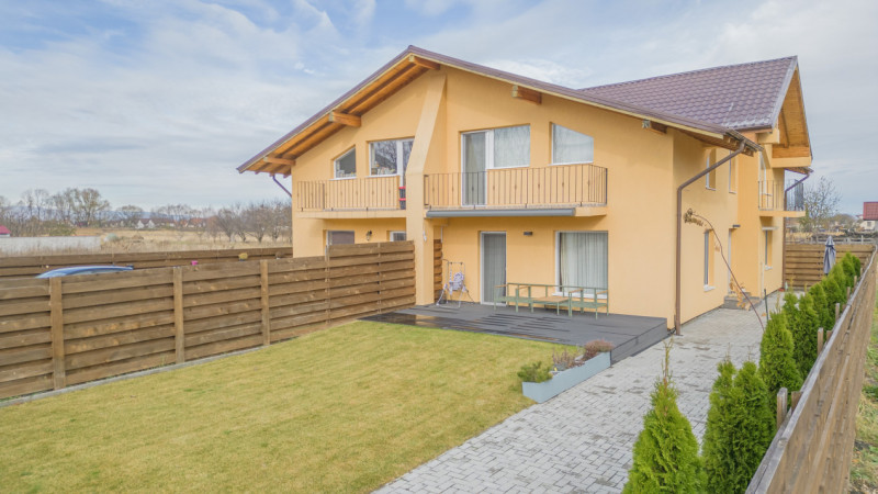 Casa tip duplex cu 4 camere in Brasov