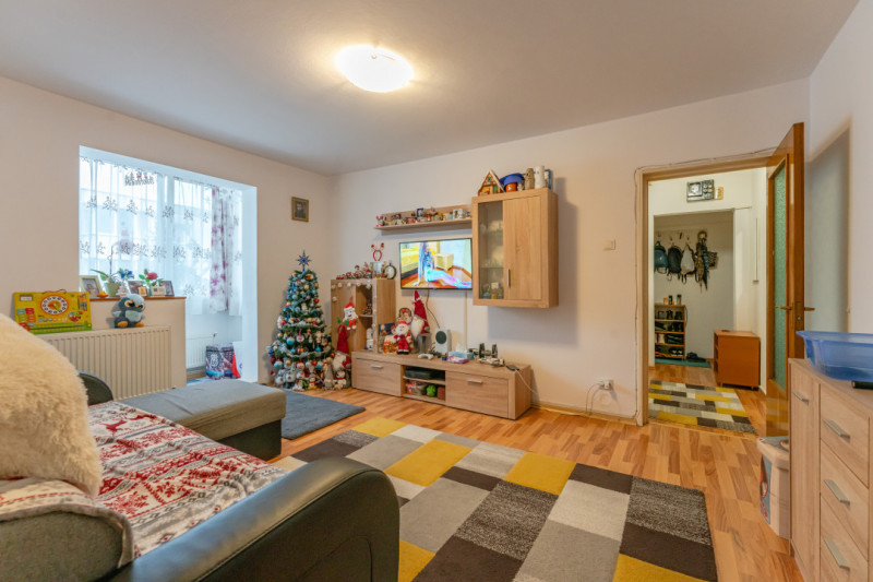 ANTECONTRACT: Apartament cu 3 camere, etaj intermediar, zona Tudor Vladimirescu