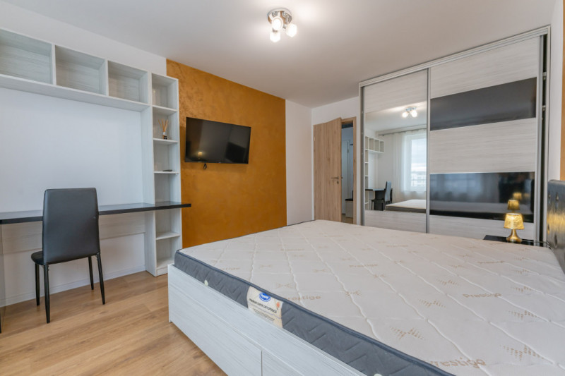 Apartament tip studio, in Coresi la pietonala