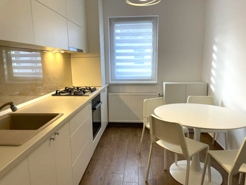 Apartament cu 2 camere, la prima inchiriere