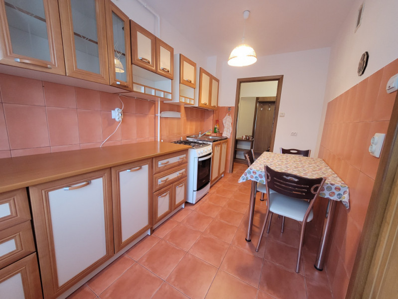 Apartament 3 camere - Cartierul Scriitorilor