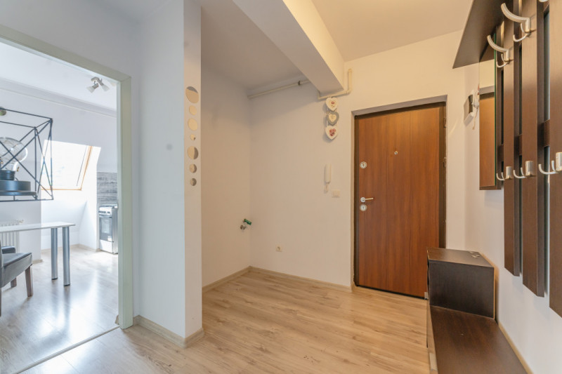 Apartament 2 camere, str. Lunga