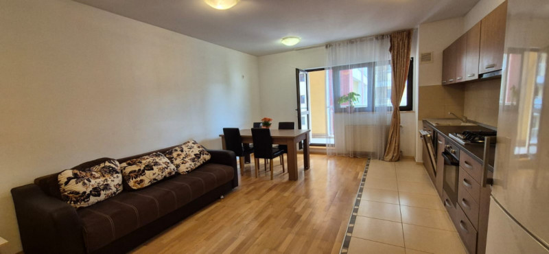 Apartament 3 camere,  zona Astra, strada Traian